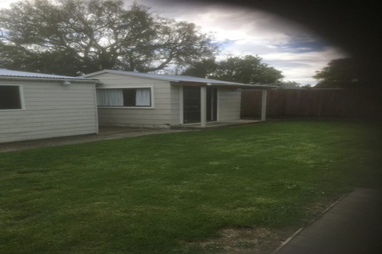 Photo of property in 38 Willryan Avenue, New Brighton, Christchurch, 8083