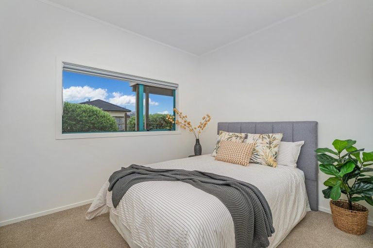 Photo of property in 10 Protea Crescent, Whitianga, 3510