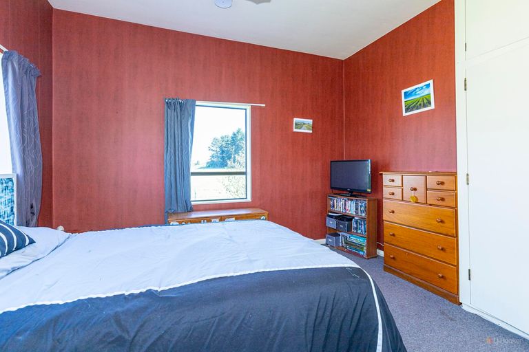 Photo of property in 4 Queen Street, Pareora, 7912