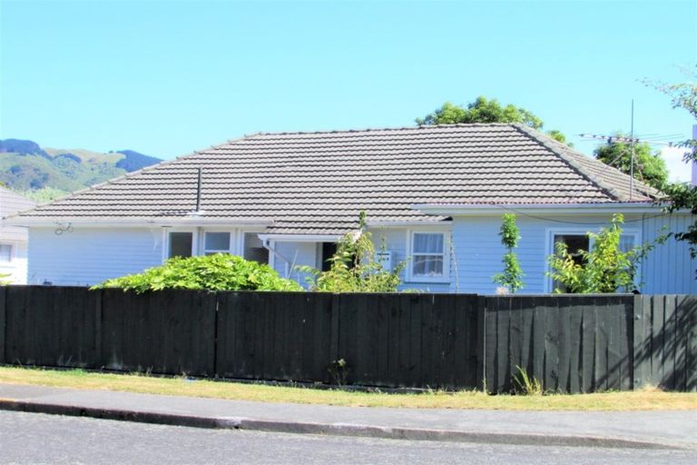 Photo of property in 21 Clyma Street, Elderslea, Upper Hutt, 5018
