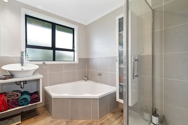 Photo of property in 4a4b Wiseman Road, Springdale, 3380