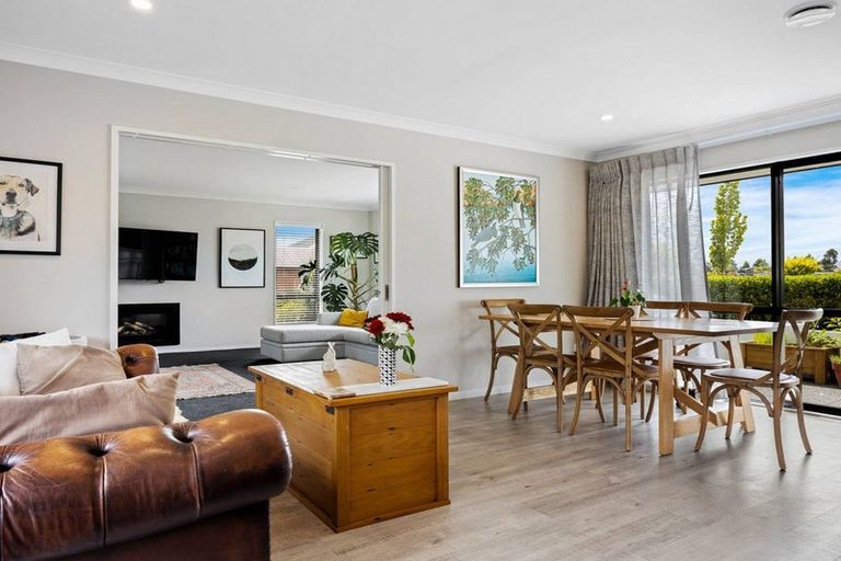 Photo of property in 38 Hinterland Drive, Prebbleton, 7604