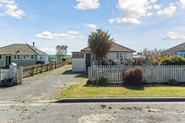 Photo of property in 42 Princes Street, Waikari, 7420