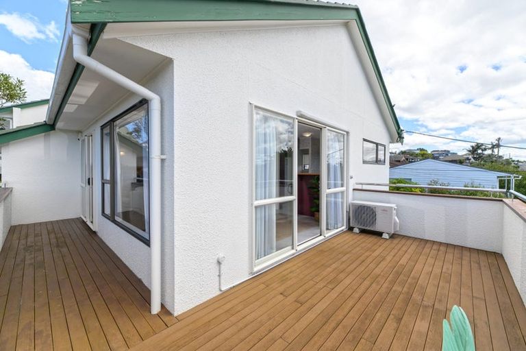 Photo of property in 1/26 Quebec Road, Milford, Auckland, 0620