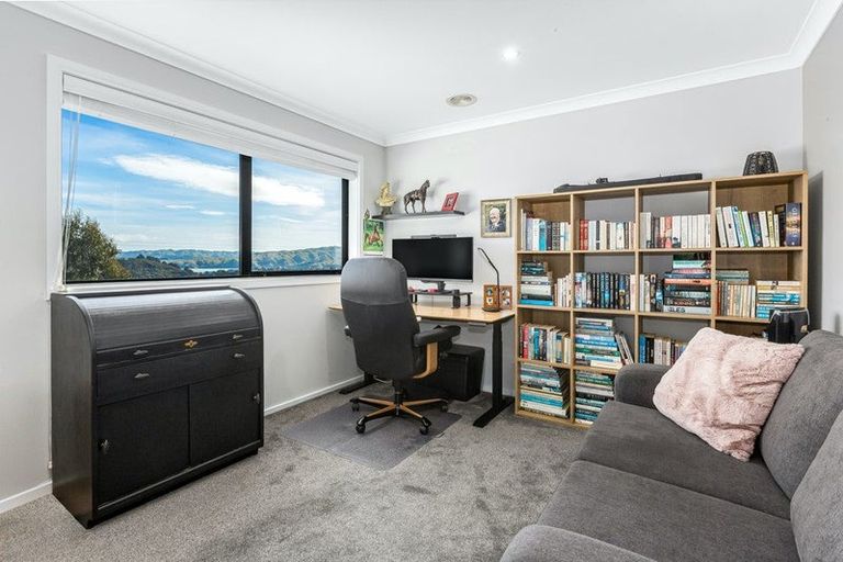 Photo of property in 66 Endeavour Drive, Whitby, Porirua, 5024