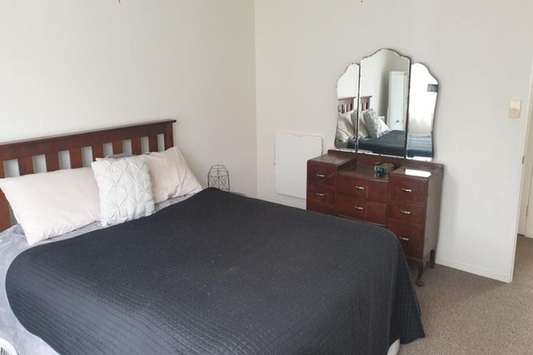 Photo of property in 1/112 Parkhurst Road, Parakai, 0830