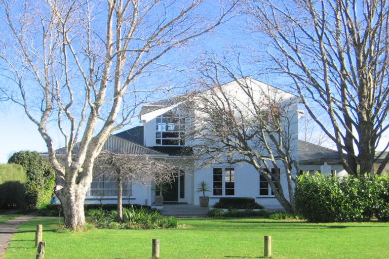 Photo of property in 17 Dalethorpe Avenue, Fairfield, Hamilton, 3214