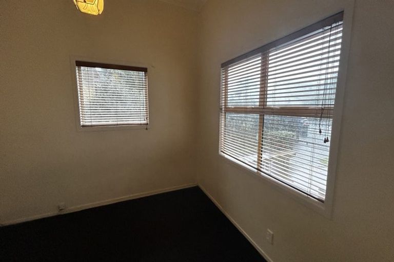 Photo of property in 1/833 Manukau Road, Royal Oak, Auckland, 1061