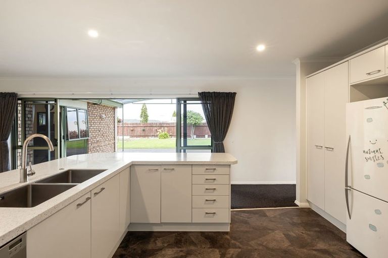 Photo of property in 6 Bouverie Crescent, Flagstaff, Hamilton, 3210