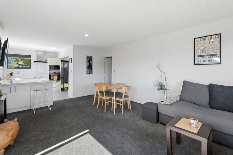Photo of property in 1/64 Manurere Street, Hei Hei, Christchurch, 8042