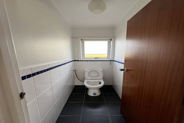 Photo of property in 8 Beacon Avenue, Campbells Bay, Auckland, 0630