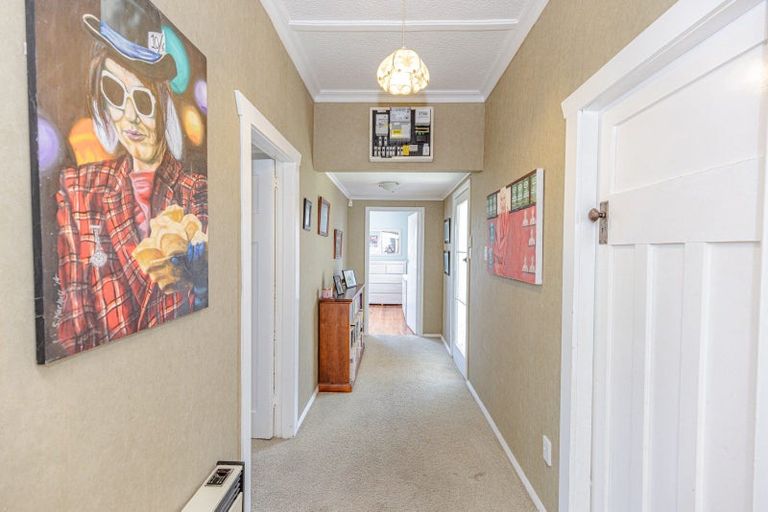 Photo of property in 71 Alma Road, Gonville, Whanganui, 4501