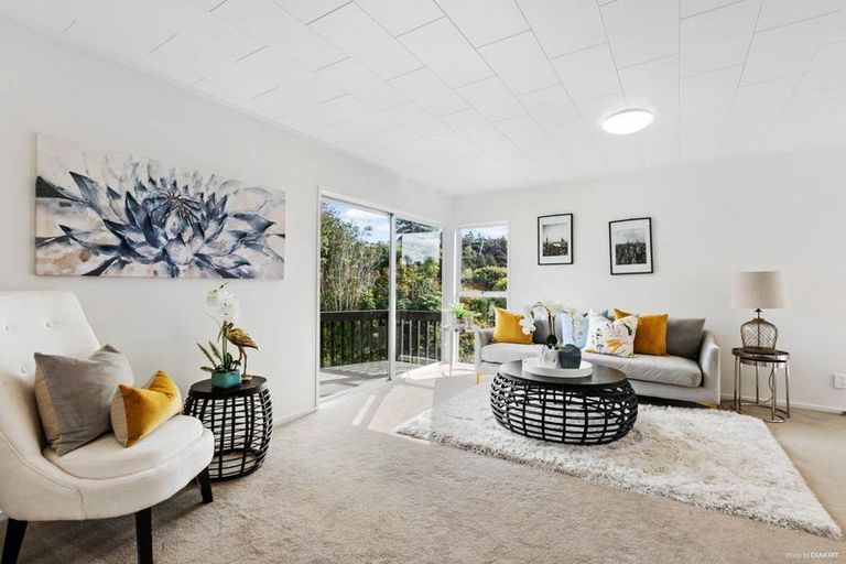 Photo of property in 42 Awaruku Road, Torbay, Auckland, 0630