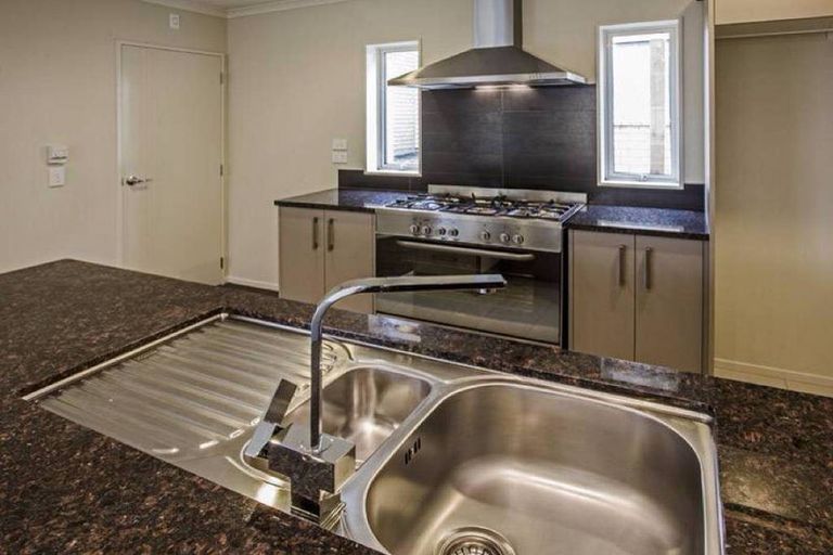 Photo of property in 394 Ormiston Road, Flat Bush, Auckland, 2019