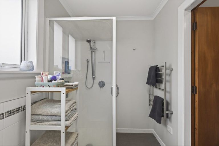 Photo of property in 412 Carrington Street, Upper Vogeltown, New Plymouth, 4310