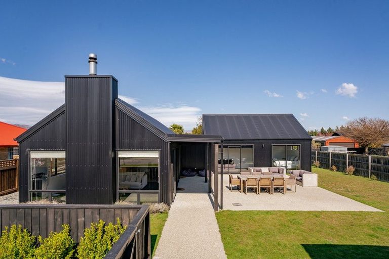 Photo of property in 22 Hewson Crescent, Lake Hawea, Wanaka, 9382