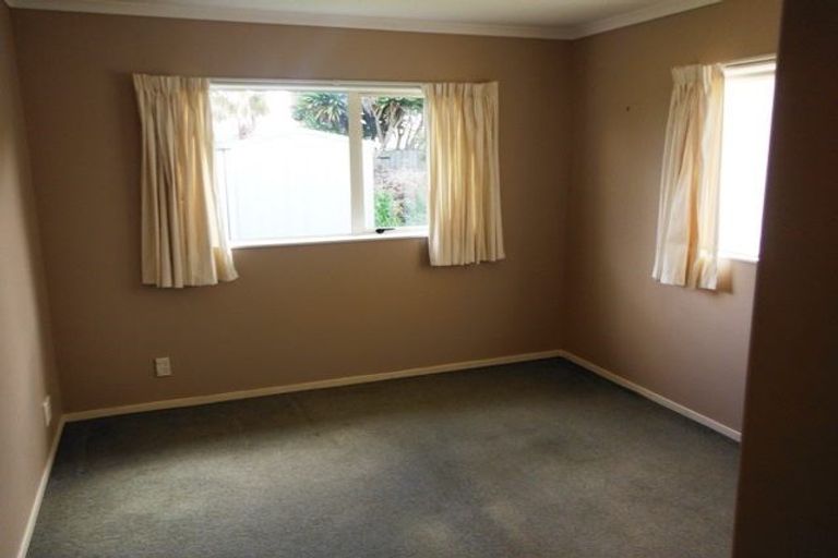 Photo of property in 8 Cranbrook Place, Rototuna North, Hamilton, 3210