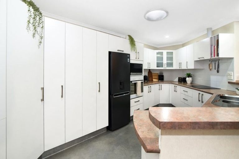 Photo of property in 7 Denny Hulme Drive, Mount Maunganui, 3116