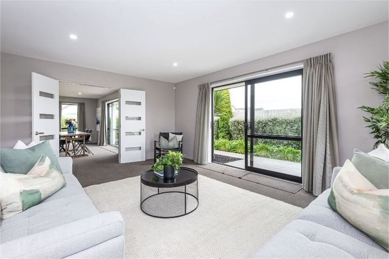 Photo of property in 17 Ashboult Street, Halswell, Christchurch, 8025