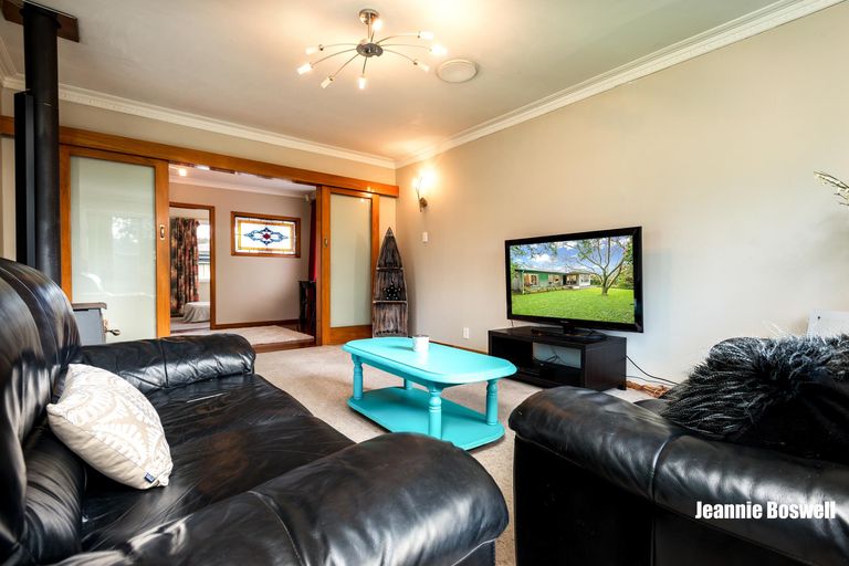 Photo of property in 16 Roy Street, Palmerston North, 4410