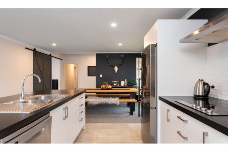 Photo of property in 11 Bernies Way, Ohauiti, Tauranga, 3112