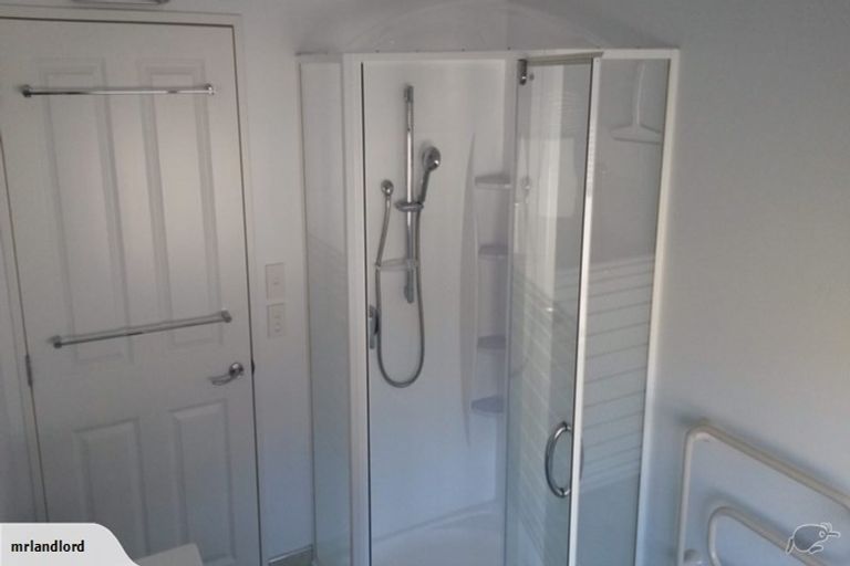 Photo of property in 52 Ohariu Road, Johnsonville, Wellington, 6037