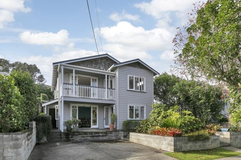 Photo of property in 12 High Street, Devonport, Auckland, 0624