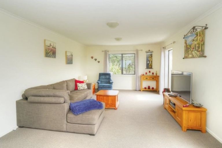 Photo of property in 1239 No 2 Road, Te Ranga, Te Puke, 3182