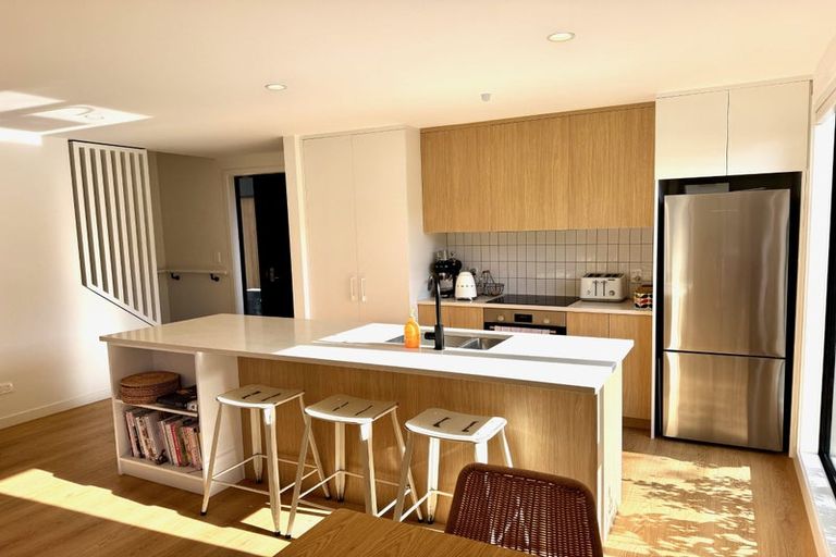 Photo of property in 32/10 Trieste Way, Paraparaumu, 5032