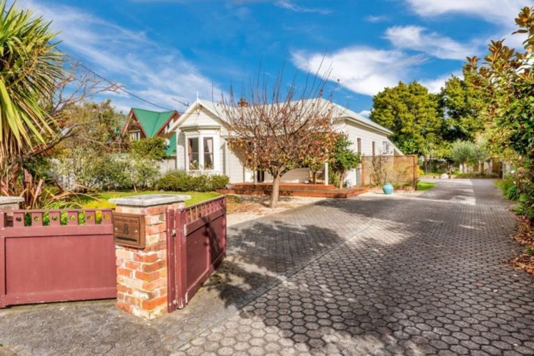 Photo of property in 8 Hereford Street, Levin, 5510