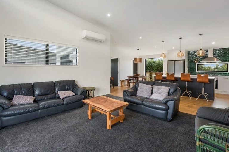 Photo of property in 16c Hanlen Avenue, Waihi Beach, 3611