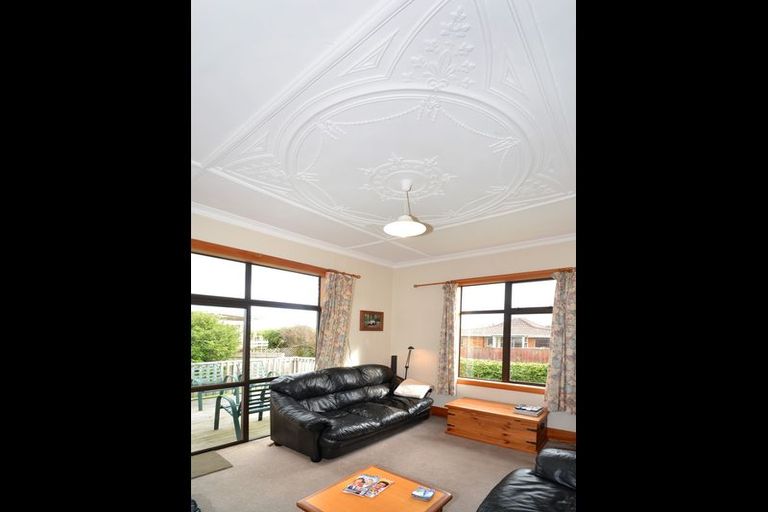 Photo of property in 90 Tomahawk Road, Andersons Bay, Dunedin, 9013