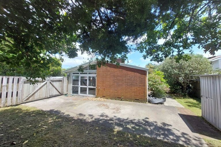 Photo of property in 33 Queenwood Avenue, Queenwood, Hamilton, 3210