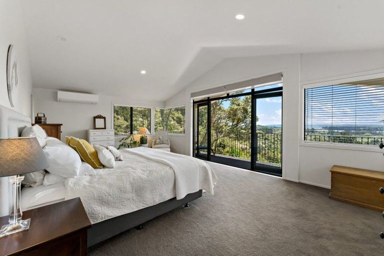 Photo of property in 586 Whitford Road, Whitford, Howick, 2571