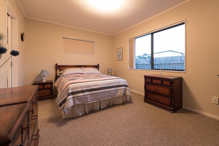 Photo of property in 313 Gravatt Road, Papamoa Beach, Papamoa, 3118