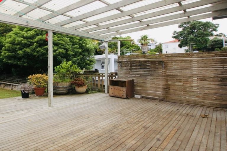 Photo of property in 37 Turakina Street, Grey Lynn, Auckland, 1021