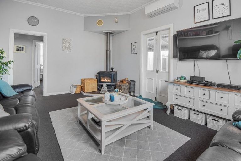 Photo of property in 35 Kings Avenue, Gonville, Whanganui, 4501