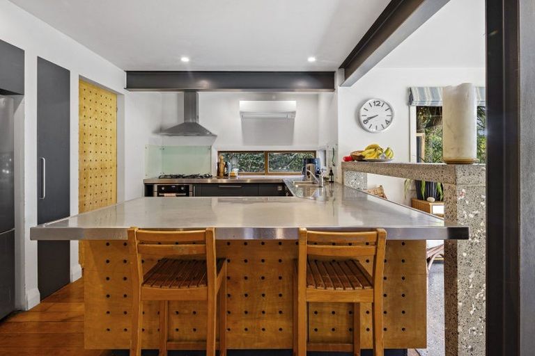 Photo of property in 103 Inglis Street, Seatoun, Wellington, 6022