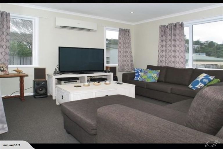 Photo of property in 106 Broderick Road, Johnsonville, Wellington, 6037