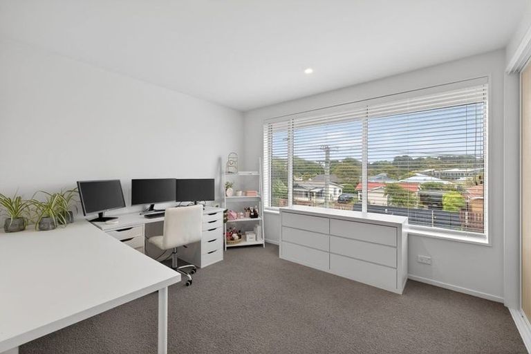 Photo of property in 8 Sunshine Lane, New Brighton, Christchurch, 8083