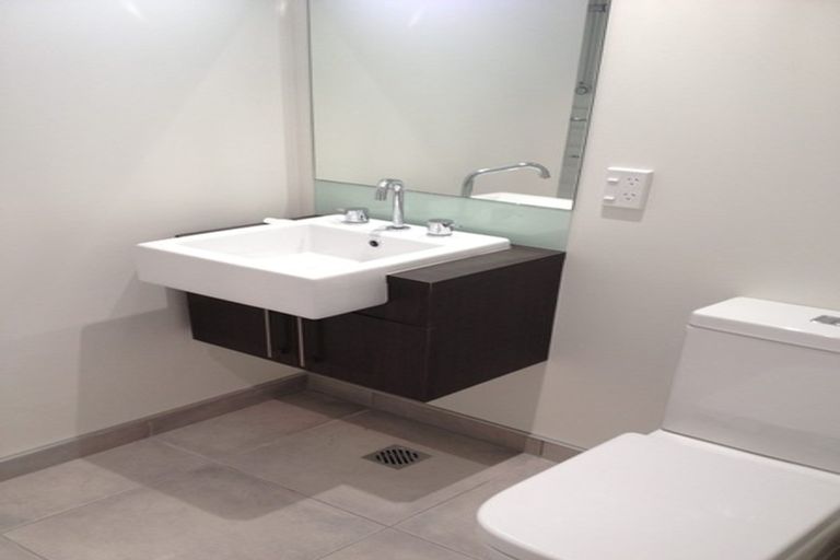 Photo of property in Forte Apartments, 62/13 College Street, Te Aro, Wellington, 6011