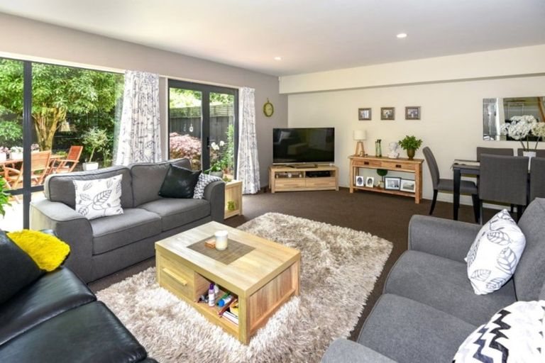 Photo of property in 4/44 London Street, Richmond, Christchurch, 8013