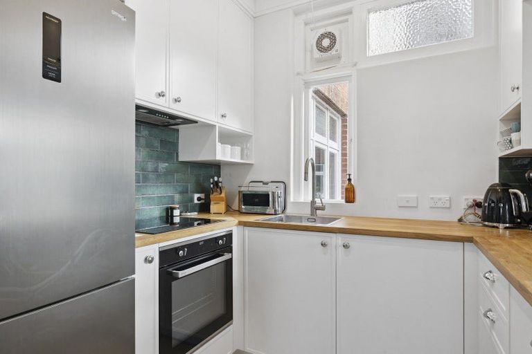 Photo of property in 148 Maitland Street, Dunedin Central, Dunedin, 9016