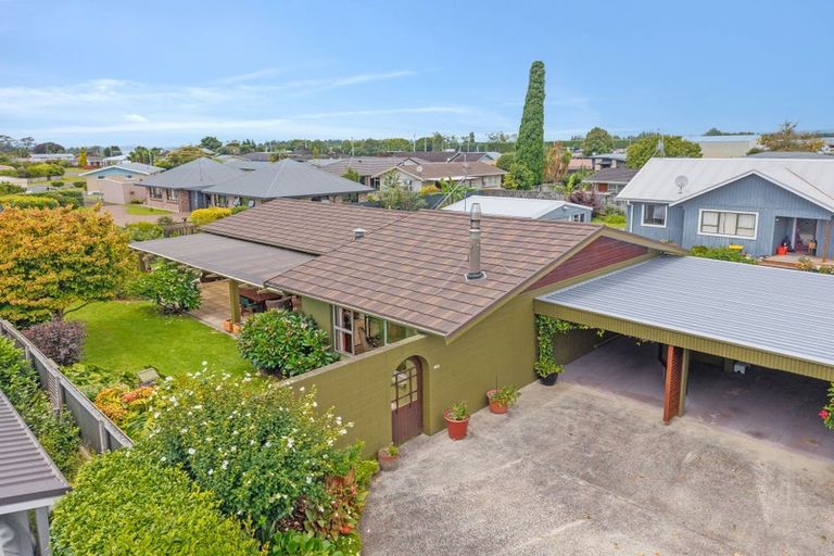 Photo of property in 10 Heron Crescent, Katikati, 3129