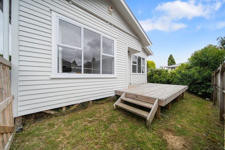 Photo of property in 7 Patience Way, Massey, Auckland, 0614