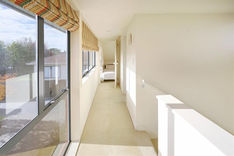 Photo of property in 6b Bradshaw Terrace, Riccarton, Christchurch, 8011