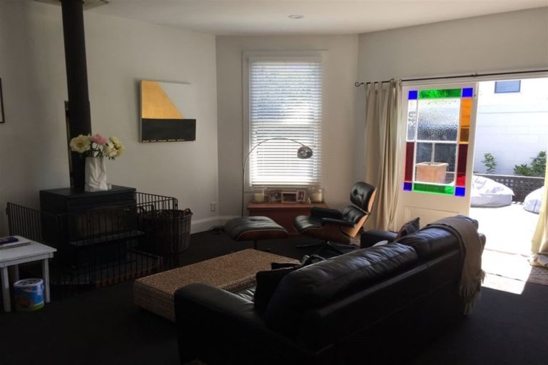 Photo of property in 33 Mays Road, St Albans, Christchurch, 8052