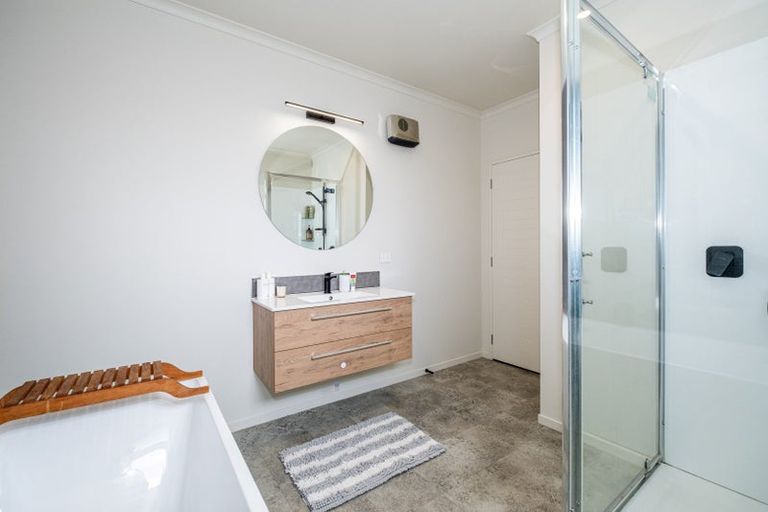 Photo of property in 27 Richard Pearse Drive, Temuka, 7920