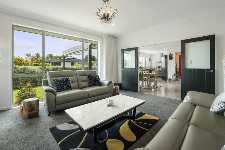 Photo of property in 7 Riverside Place, Katikati, 3129