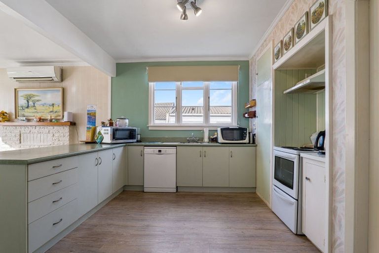 Photo of property in 451 Broadway, Stratford, 4332